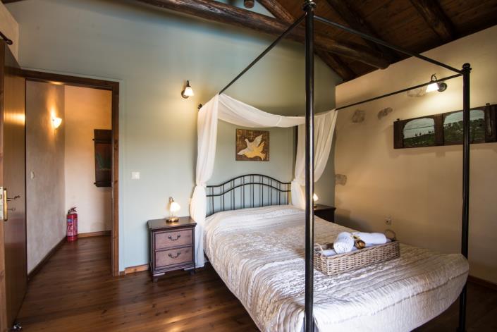 Image No.21-3 Bed Village House for sale