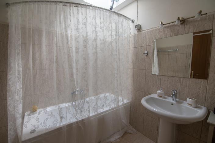 Image No.23-3 Bed Village House for sale