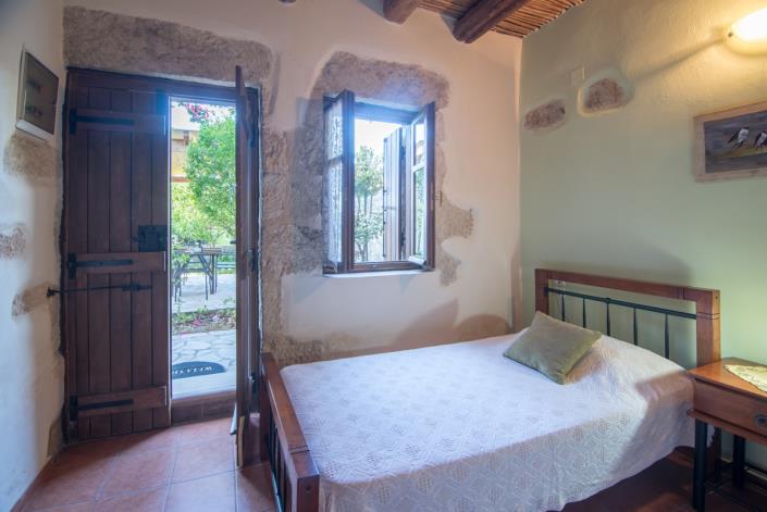 Image No.29-3 Bed Village House for sale