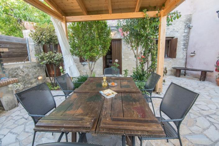 Image No.31-3 Bed Village House for sale