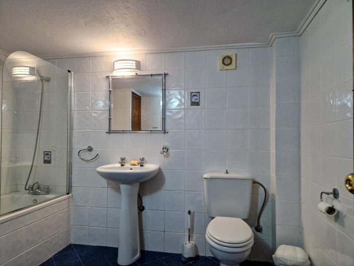 Image No.20-4 Bed Village House for sale