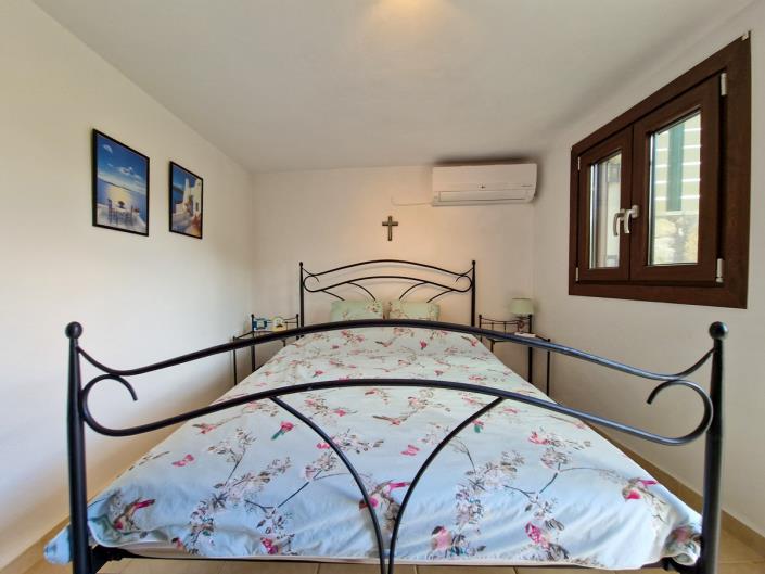 Image No.22-4 Bed Village House for sale