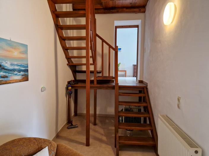 Image No.25-4 Bed Village House for sale