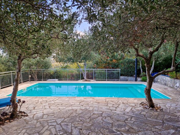 Image No.47-4 Bed Village House for sale