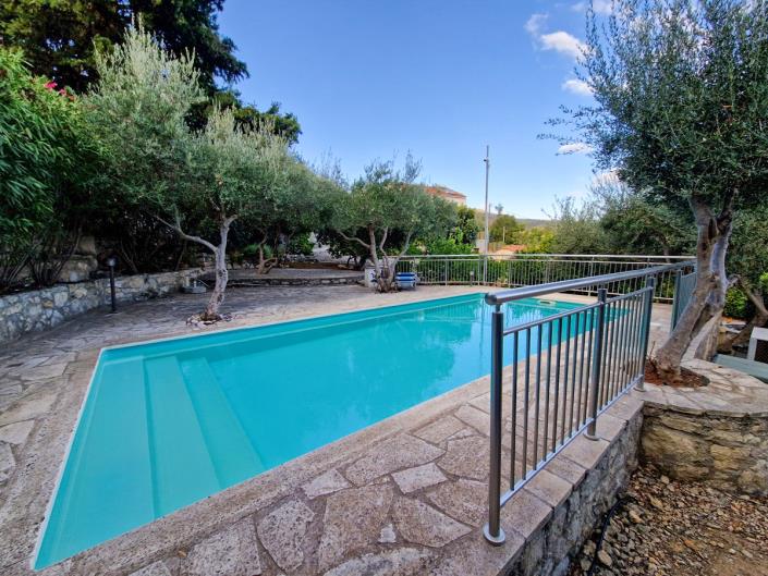 Image No.49-4 Bed Village House for sale