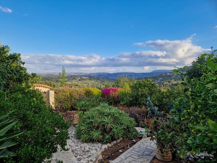 Image No.53-4 Bed Village House for sale