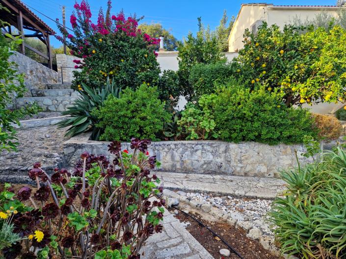 Image No.52-4 Bed Village House for sale