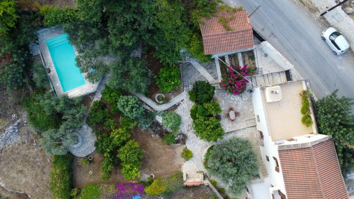 Image No.57-4 Bed Village House for sale