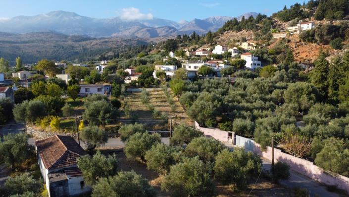 Image No.30-1 Bed Village House for sale