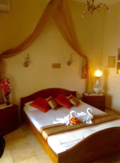 Image No.21-12 Bed Hotel for sale