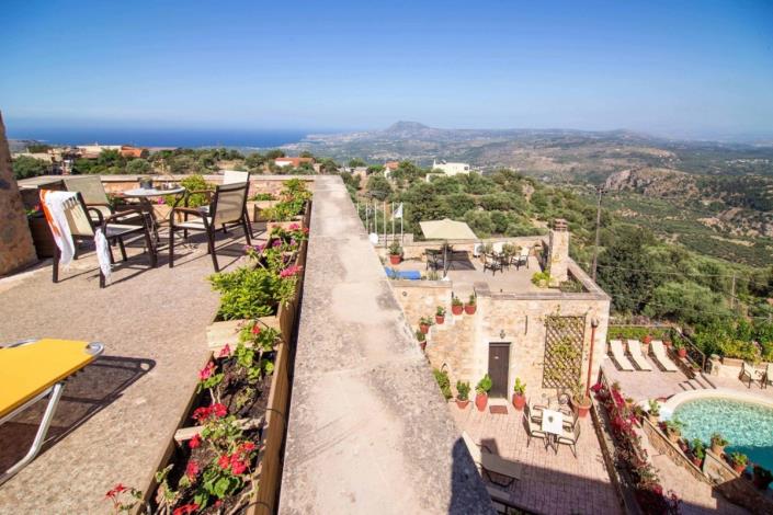 Image No.50-Maison de village de 5 chambres à vendre à Samonas