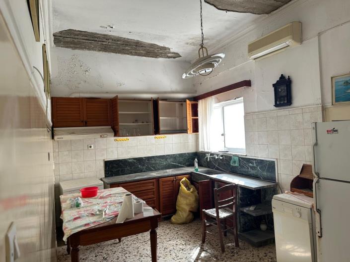 Image No.9-4 Bed House for sale