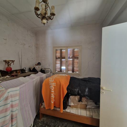 Image No.9-1 Bed House for sale