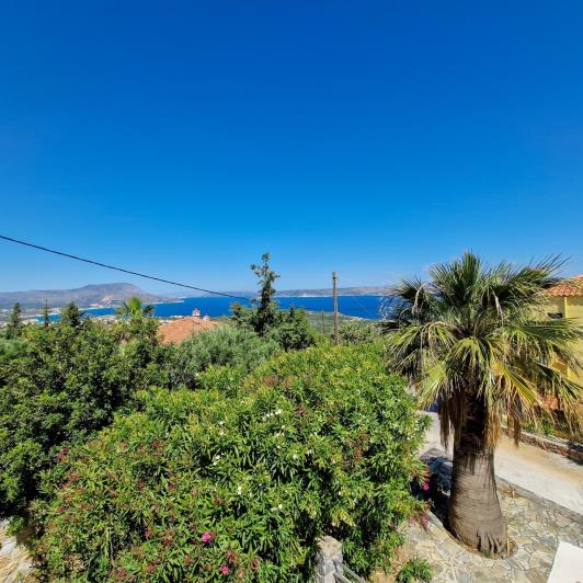 Image No.1-2 Bed House/Villa for sale
