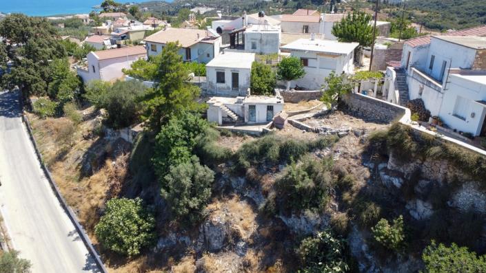 Image No.35-Maison de village de 2 chambres à vendre à Tsivaras