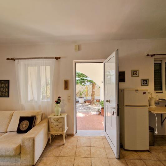 Image No.5-1 Bed Semi-Detached for sale