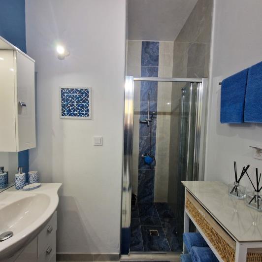 Image No.23-2 Bed Villa / Detached for sale