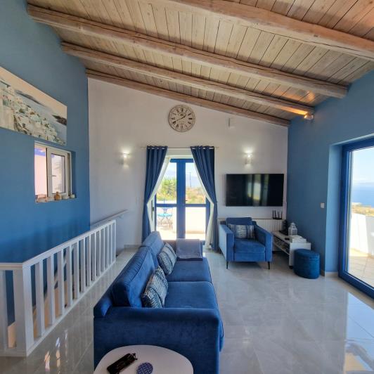 Image No.25-2 Bed Villa / Detached for sale