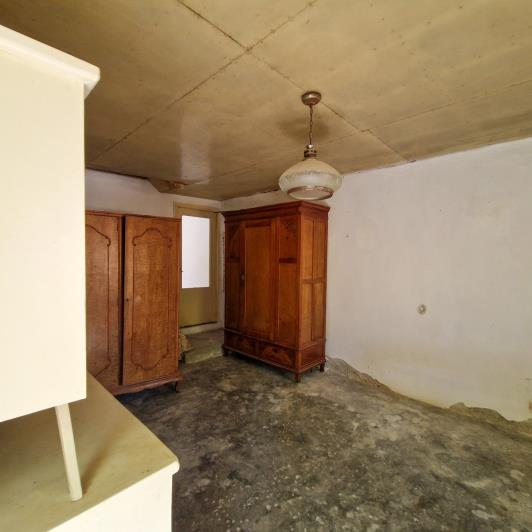 Image No.8-1 Bed Village House for sale