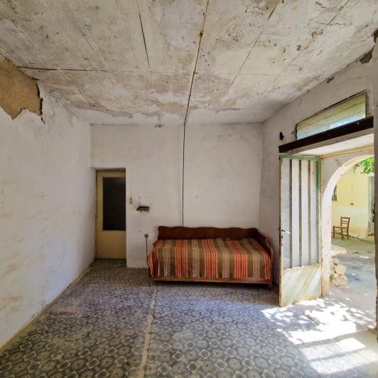 Image No.12-1 Bed Village House for sale