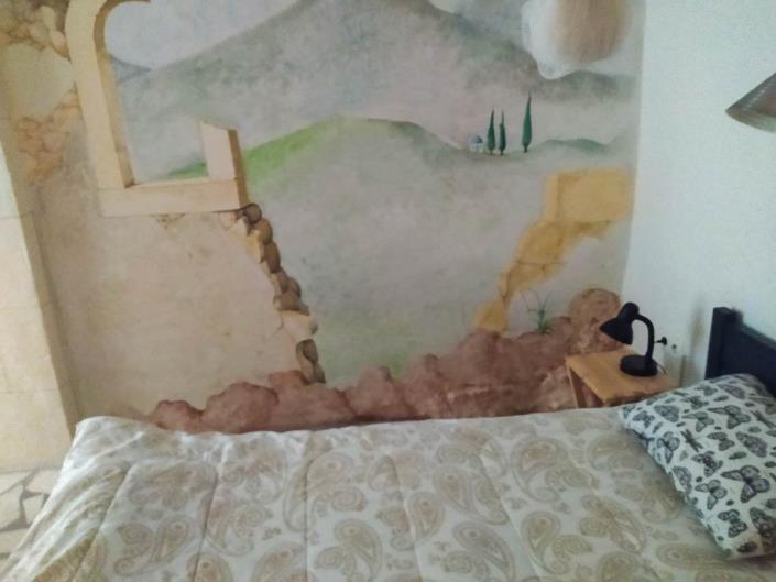 Image No.12-5 Bed House for sale