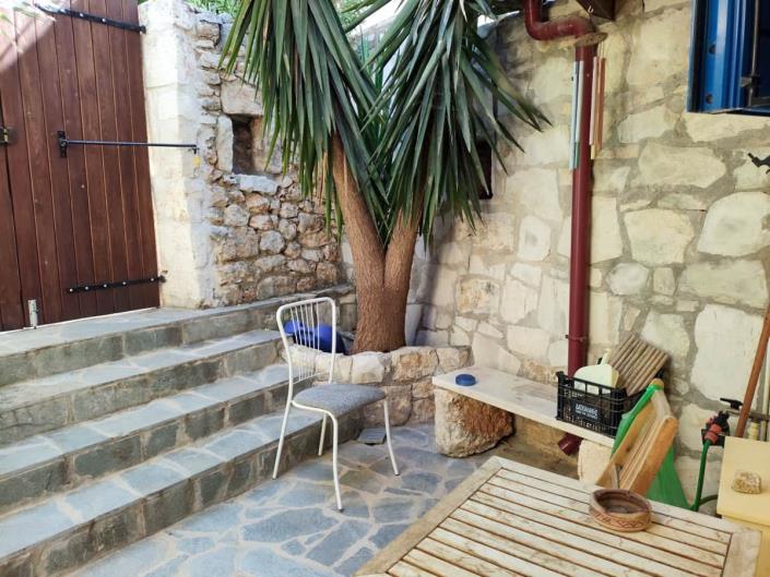 Image No.17-5 Bed House for sale