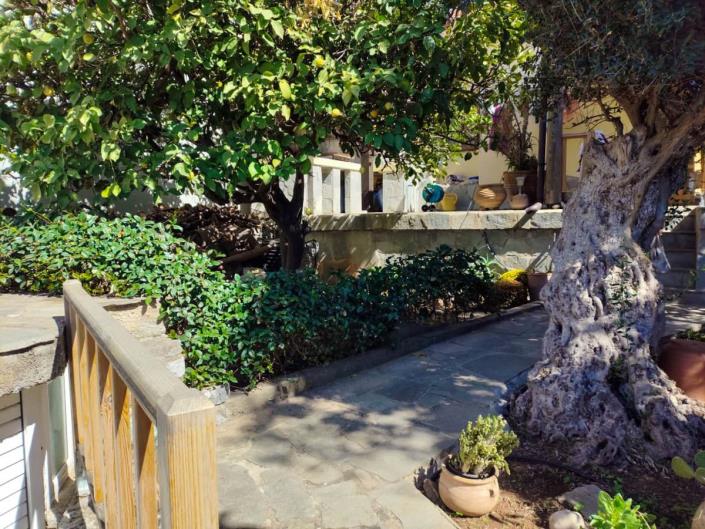 Image No.60-5 Bed House for sale