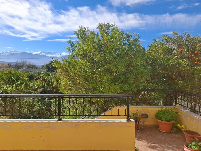 Image No.8-3 Bed Maisonette for sale