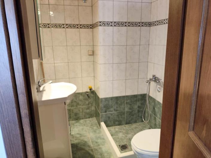 Image No.27-4 Bed House for sale