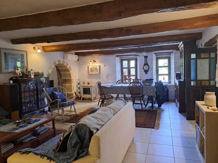 Image No.22-3 Bed Villa / Detached for sale