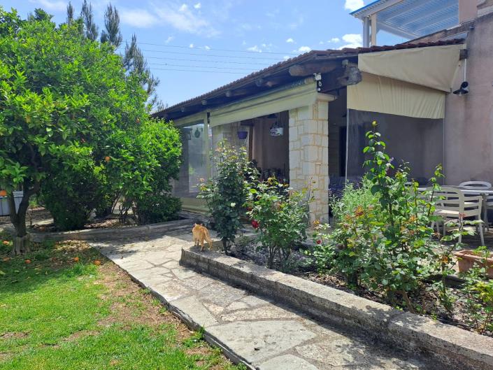 Image No.54-3 Bed Villa / Detached for sale