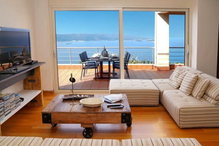 Image No.10-3 Bed Villa / Detached for sale