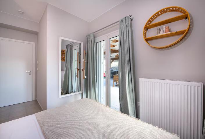 Image No.19-2 Bed Villa / Detached for sale