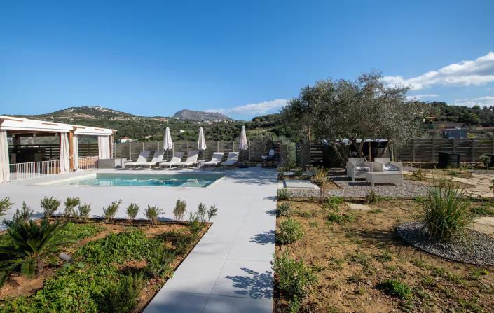 Image No.35-2 Bed Villa / Detached for sale