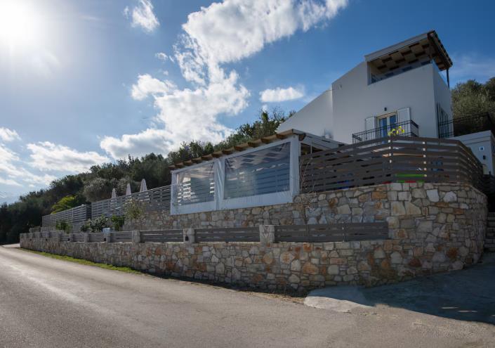 Image No.52-2 Bed Villa / Detached for sale