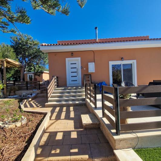 Image No.2-2 Bed Bungalow for sale