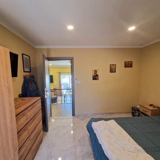 Image No.18-2 Bed Bungalow for sale