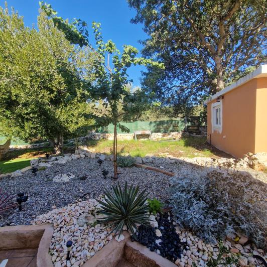 Image No.32-2 Bed Bungalow for sale