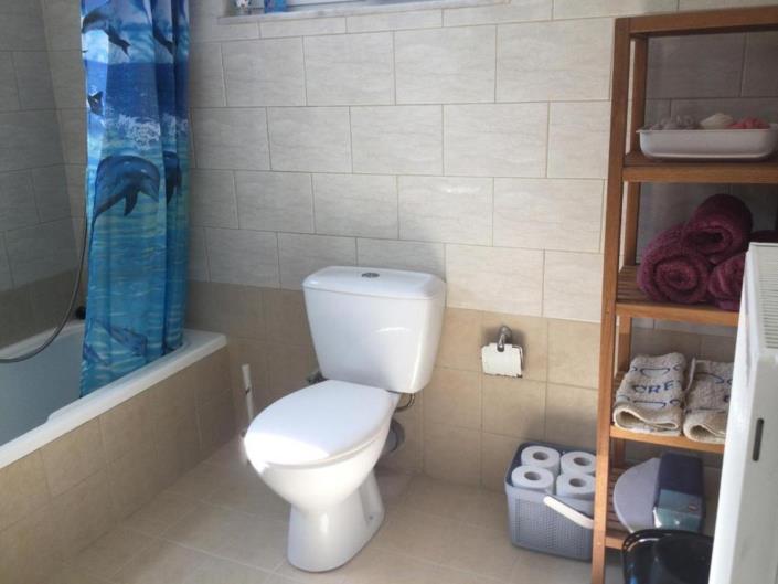 Image No.20-3 Bed Maisonette for sale