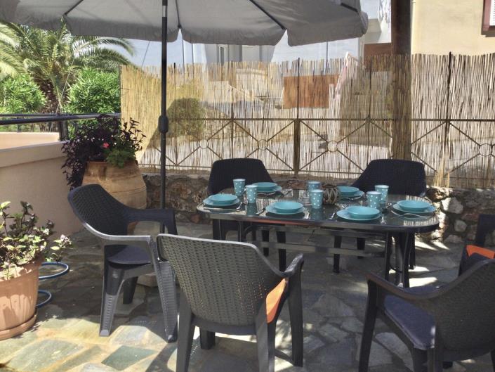 Image No.40-3 Bed Maisonette for sale