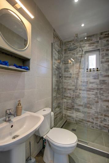 Image No.18-1 Bed Bungalow for sale