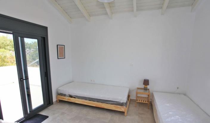 Image No.15-2 Bed Bungalow for sale