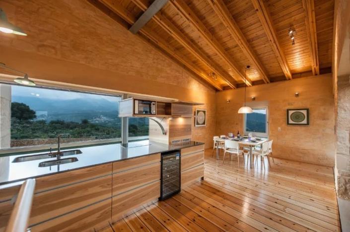 Image No.10-4 Bed House/Villa for sale