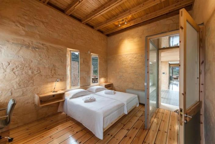 Image No.19-4 Bed House/Villa for sale