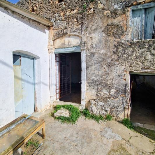 Image No.6-2 Bed Village House for sale