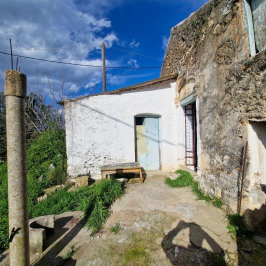 Image No.7-2 Bed Village House for sale