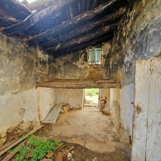 Image No.10-2 Bed Village House for sale