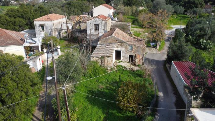 Image No.17-2 Bed Village House for sale