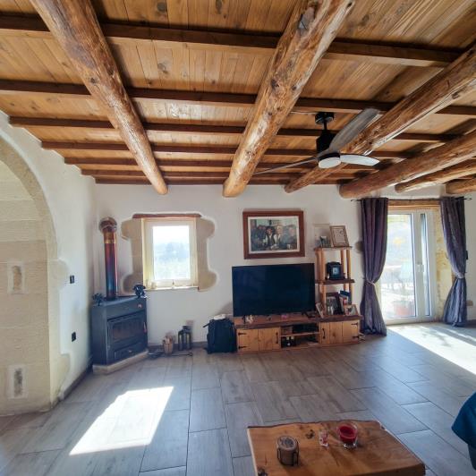 Image No.15-2 Bed Village House for sale