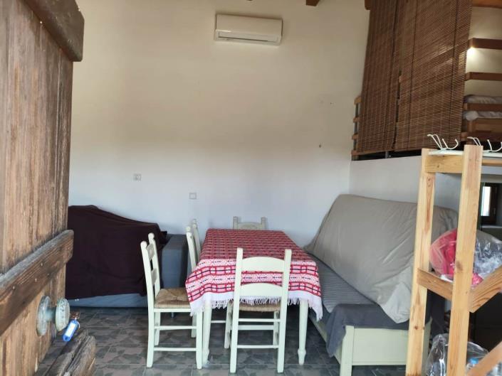 Image No.4-1 Bed House for sale